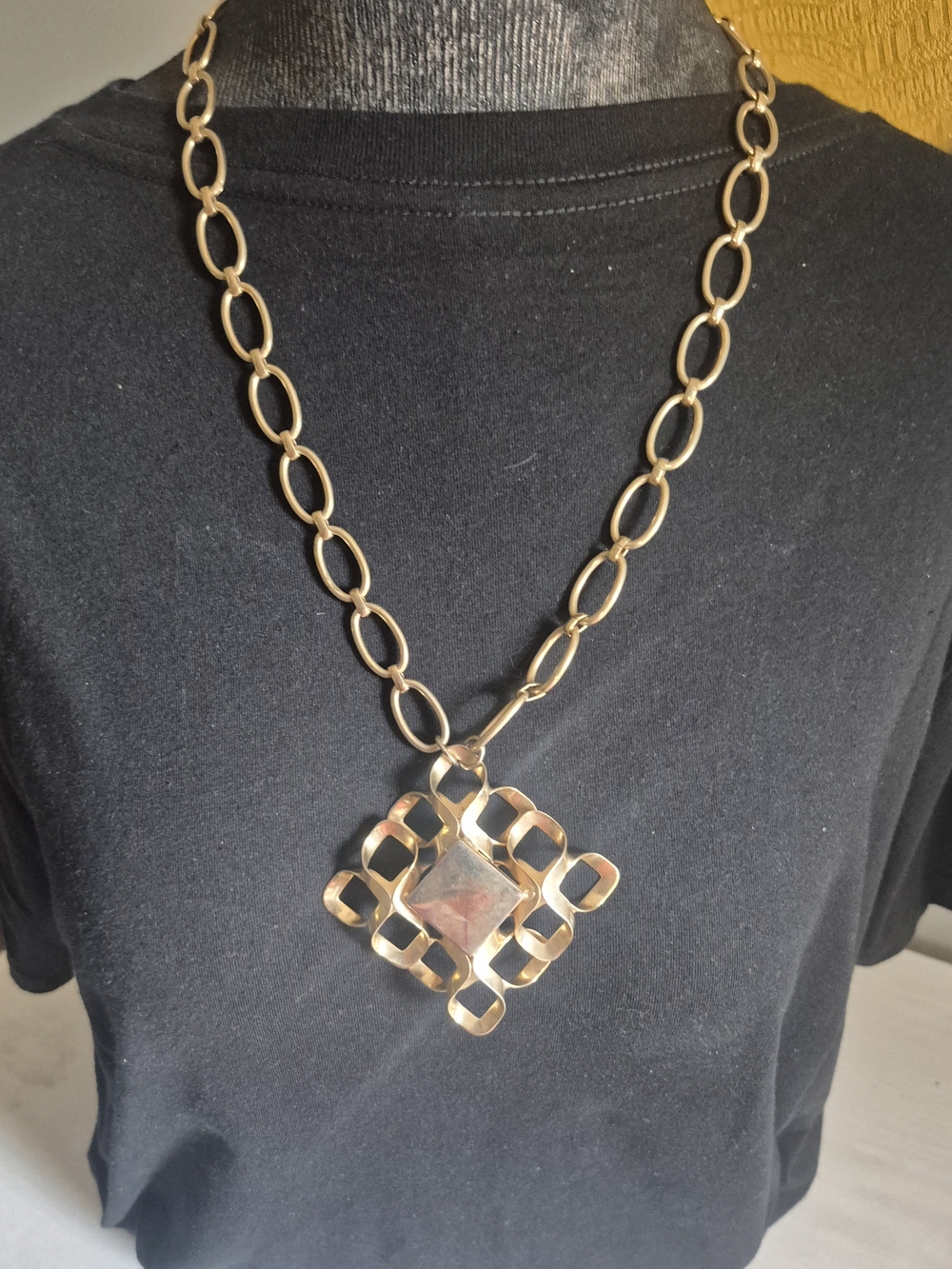 Gold Link Chain Necklace with Geometric Pendant